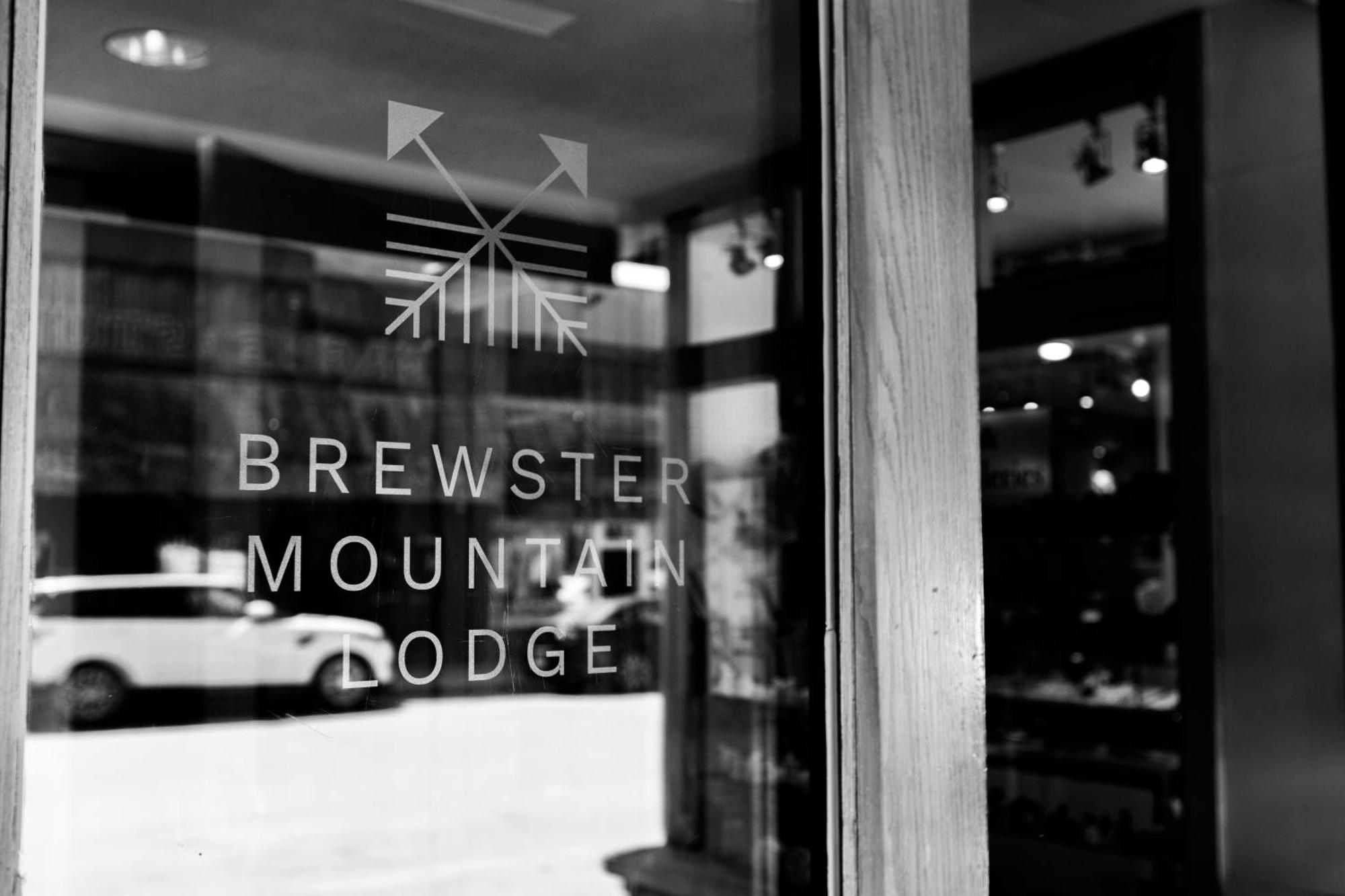 Brewster Mountain Lodge Banff Eksteriør billede